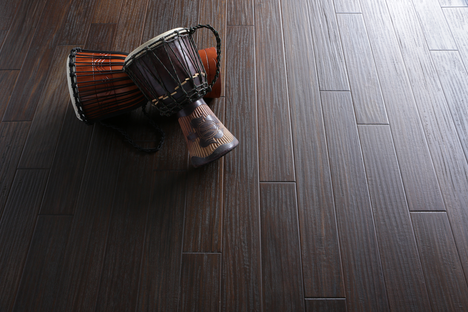 NEED HELP WITH YOUR FLOOR?